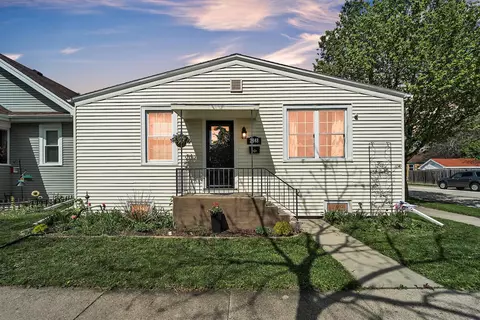 2848 Geneva, Racine, WI 53402
