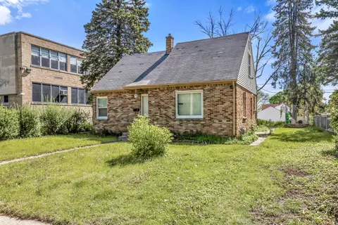 5936 N 35th, Milwaukee, WI 53209