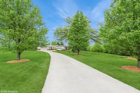 25400 Durand, Dover, WI 53139