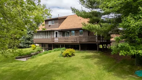 W10029 Spring, Fox Lake, WI 53933