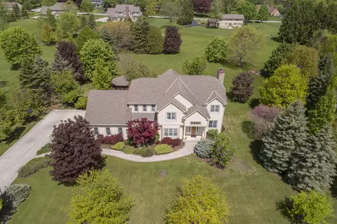 8024 W Poplar, Mequon, WI 53097