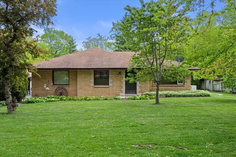 3817 W 8 Mile, Raymond, WI 53108
