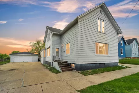 2301 W High, Racine, WI 53404