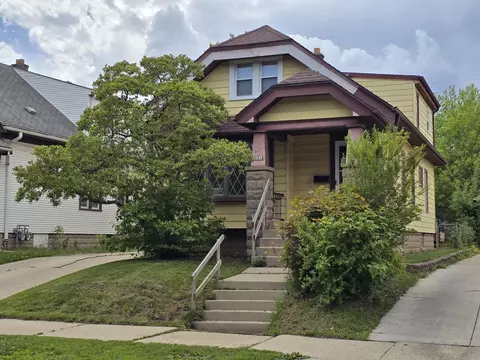 2931 N 58th, Milwaukee, WI 53210