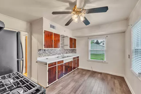 3760 N 60th, Milwaukee, WI 53216