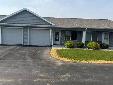1329 S Wilson, Hartford, WI 53027