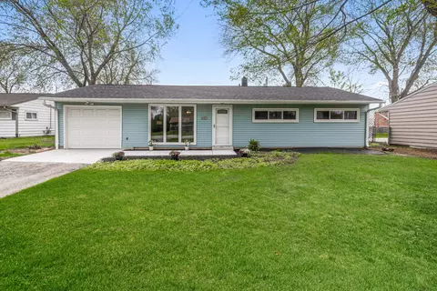 357 W Sugar, Glendale, WI 53217