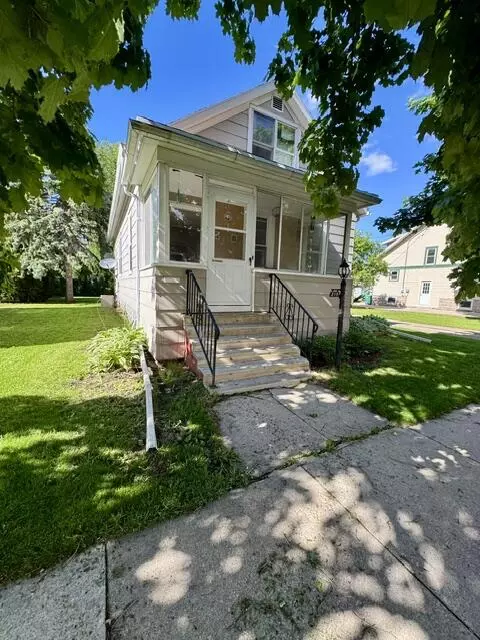 219 E 9th, Fond Du Lac, WI 54935