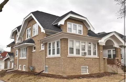 2902 S 38th #A, Milwaukee, WI 53215
