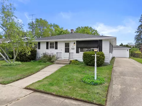 8109 15th, Kenosha, WI 53143