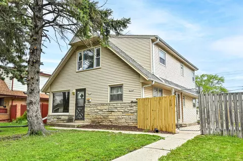 8654 W Medford, Milwaukee, WI 53225
