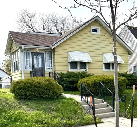 4717 N 19th, Milwaukee, WI 53209