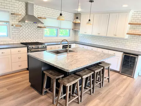 411 S Francis, Brillion, WI 54110