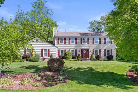 19740 Timberline, Brookfield, WI 53045