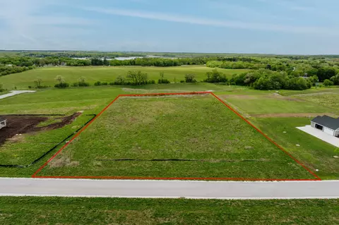 Lt14 Jacob, Eagle, WI 53119