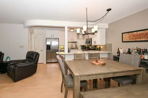 1108 N Milwaukee #215, Milwaukee, WI 53202