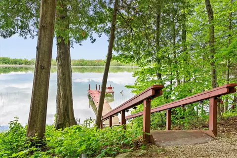306 Lakeside, Farmington, WI 53021