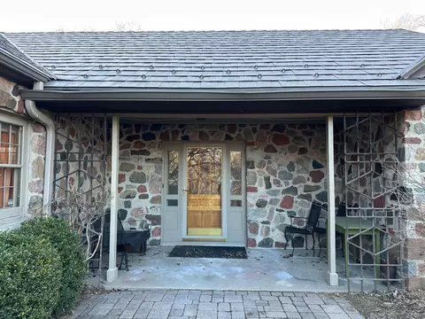 663 N Green Bay, Grafton, WI 53024