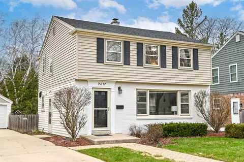 2617 N 96th, Wauwatosa, WI 53226