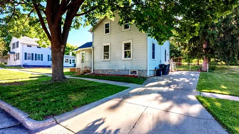 126 N Wilson, Jefferson, WI 53549