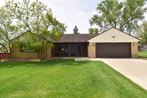 16585 W North, Brookfield, WI 53005