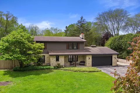 5521 S New Berlin, Hales Corners, WI 53130