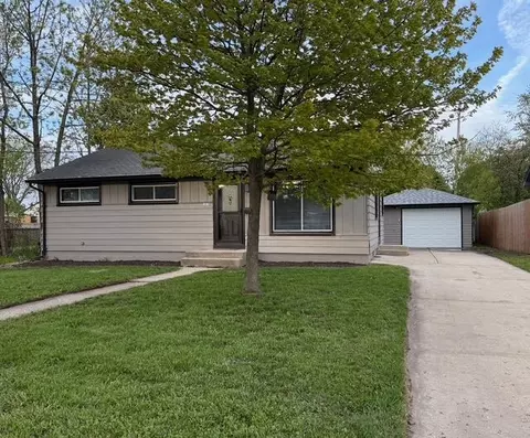 5818 S Swift, Cudahy, WI 53110