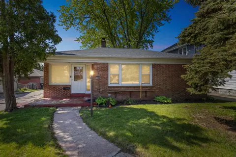 3559 E Van Norman, Cudahy, WI 53110