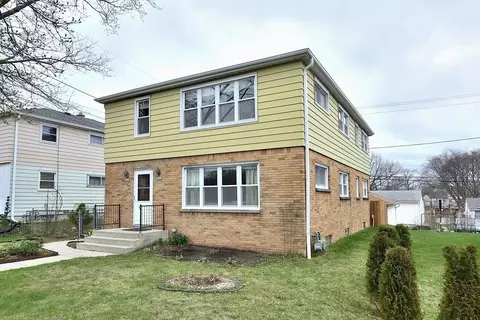 4453 S 20th #4455, Milwaukee, WI 53221