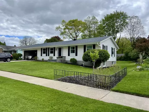 802 Mulberry, West Bend, WI 53090