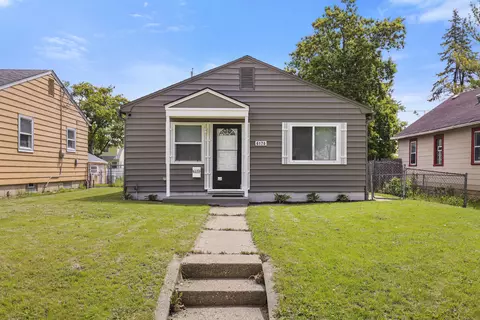 6170 N 36th, Milwaukee, WI 53209