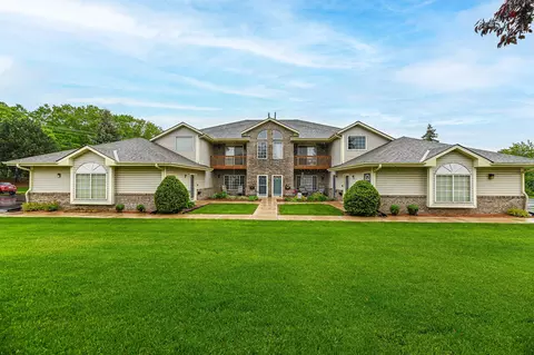 17650 W Lincoln, New Berlin, WI 53146