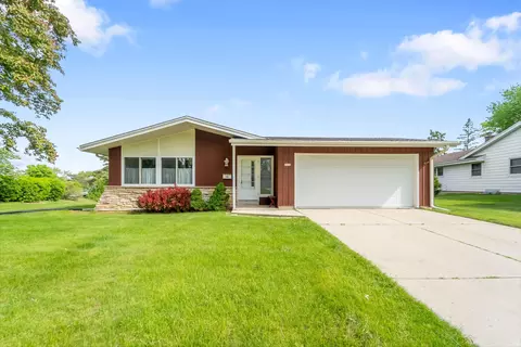 4998 Sterling, Greendale, WI 53129