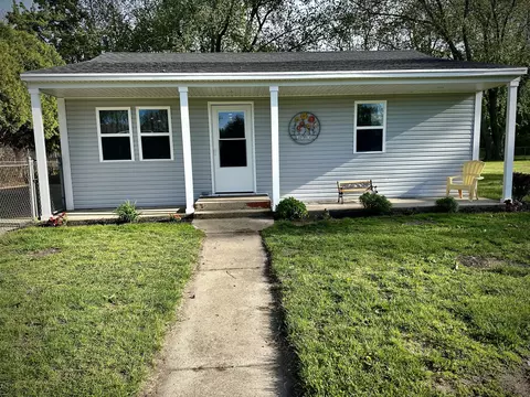819 114th, Pleasant Prairie, WI 53158