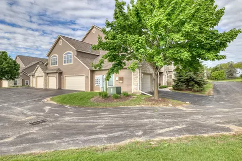 w159n4872 Graysland, Menomonee Falls, WI 53051