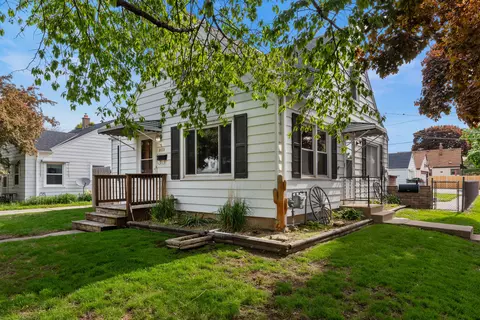 3672 S 23rd, Milwaukee, WI 53221