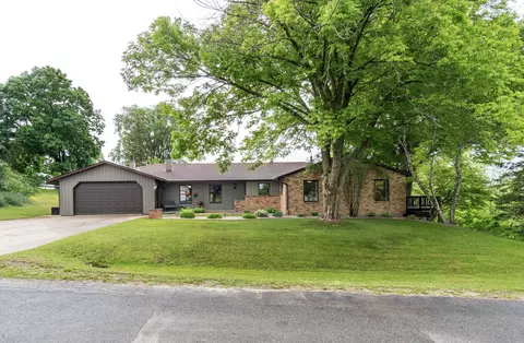 w4965 Woodhaven Drive, Shelby, WI 54601