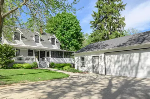 1504 Milwaukee, Delafield, WI 53018