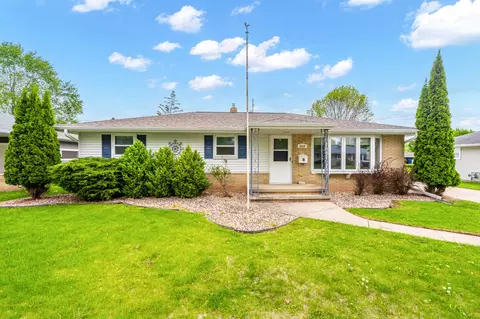 2518 N Ullman, Appleton, WI 54911