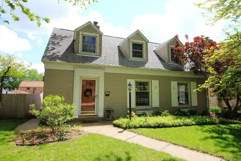 116 N 85th, Wauwatosa, WI 53226