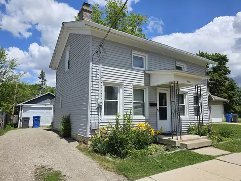218 Emerald, Watertown, WI 53098