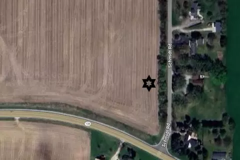 Lt3 Schmidt, Hebron, WI 53549