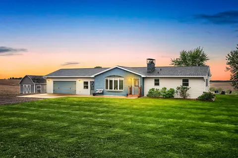 w2381 Evans Dwyer Road, Washington, WI 54623