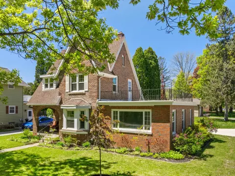 605 E Riverside, Kohler, WI 53044