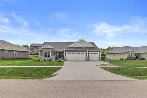 831 Meadow Vw, Twin Lakes, WI 53181