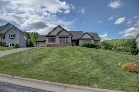 1835 Alpine, Onalaska, WI 54650