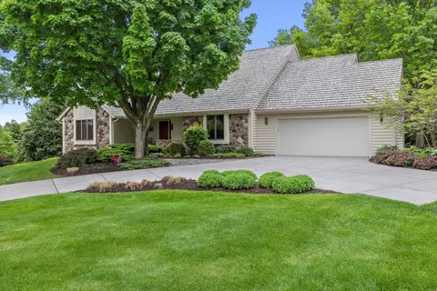 2915 Brendon, Waukesha, WI 53188