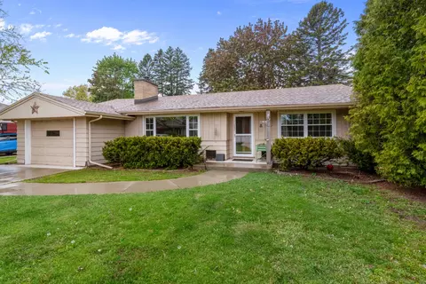 4218 S 13th, Sheboygan, WI 53081