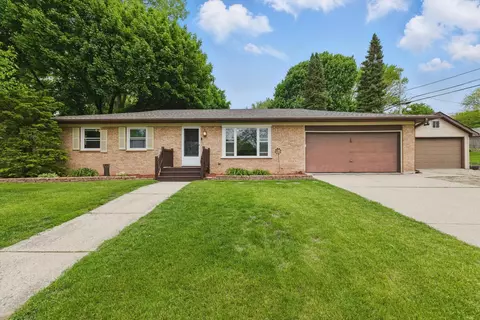 1114 Wayne, West Bend, WI 53090