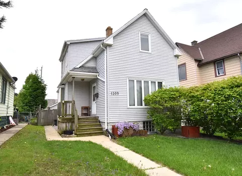 1309 Madison, South Milwaukee, WI 53172